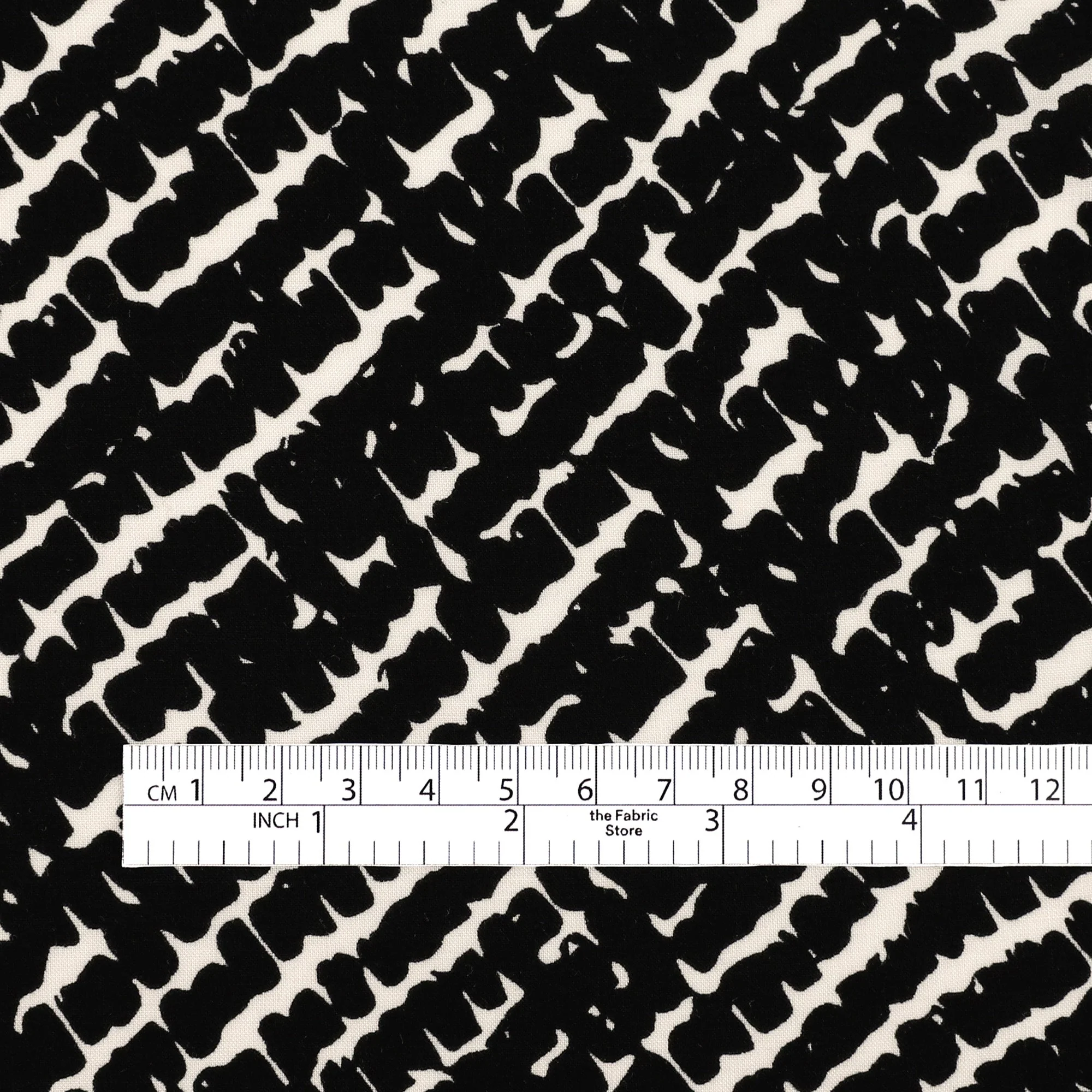 Diagonal Cobblestone Viscose Challis -Black Vanilla - Image 4