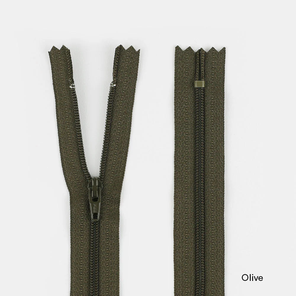 Dress Zips - 55cm - Image 11