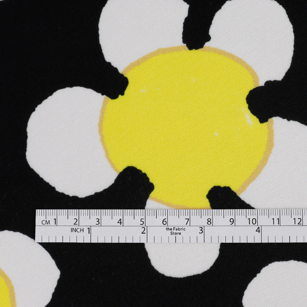 Jumbo Daisy Knit - Yellow - Image 4