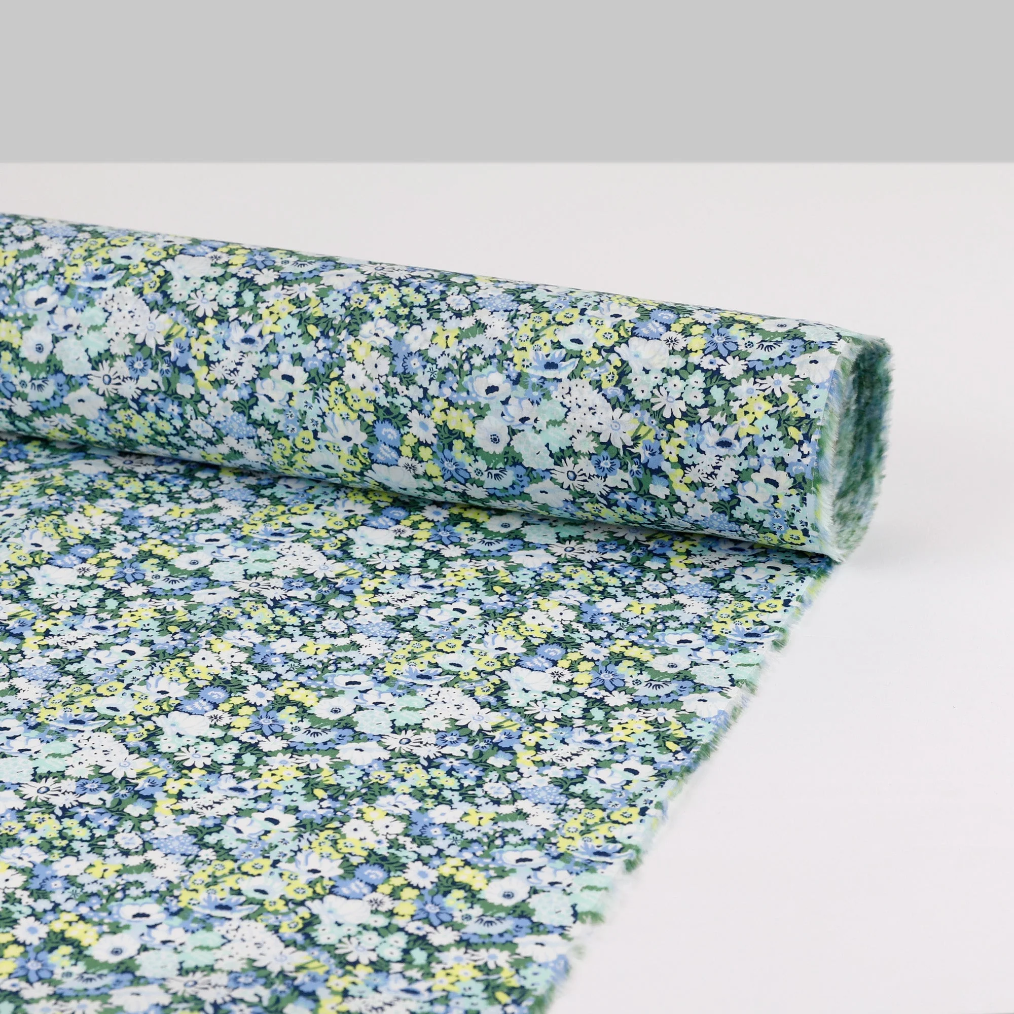Liberty Organic Tana Lawn - Thorpe Hill/2X - Image 3