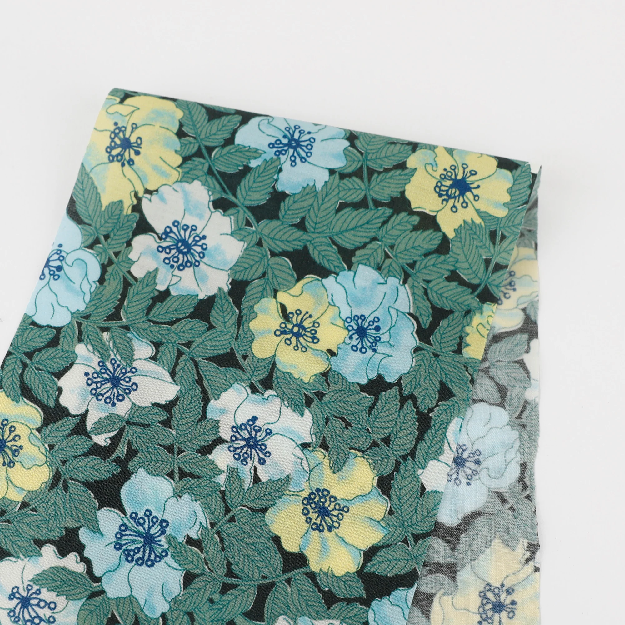 Liberty Organic Tana Lawn - Wild Rosinda/A