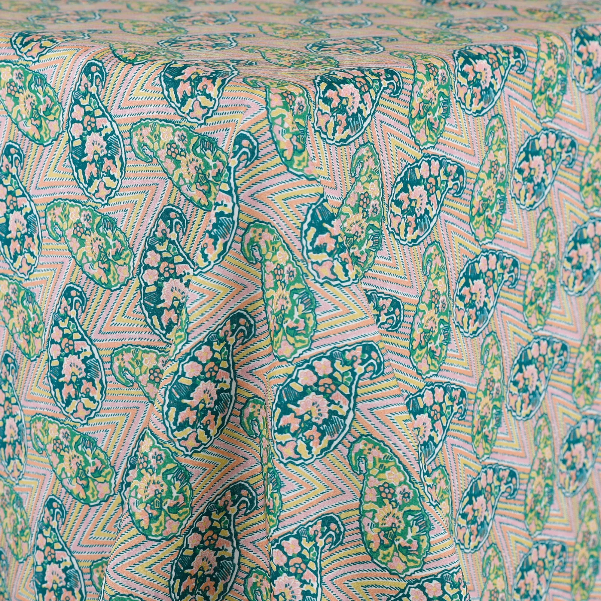 Liberty Organic Tana Lawn - Zig Zag Paisley/C - Image 2