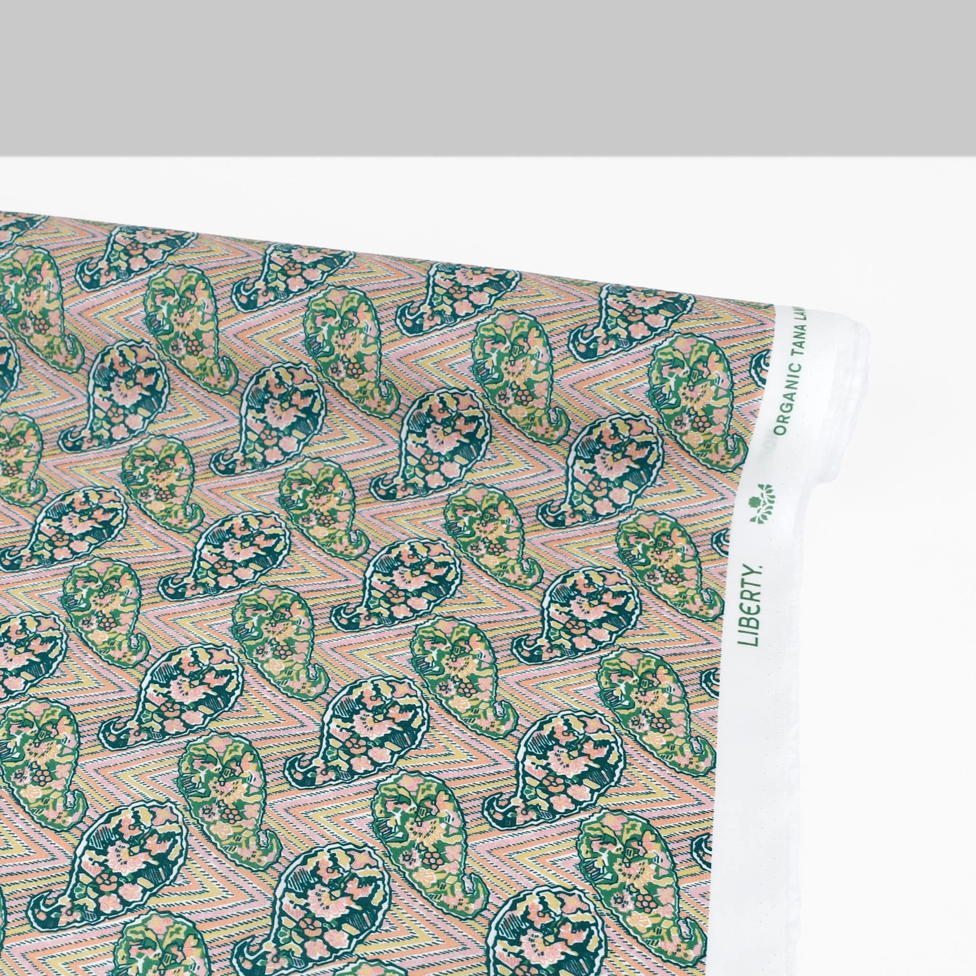 Liberty Organic Tana Lawn - Zig Zag Paisley/C - Image 3