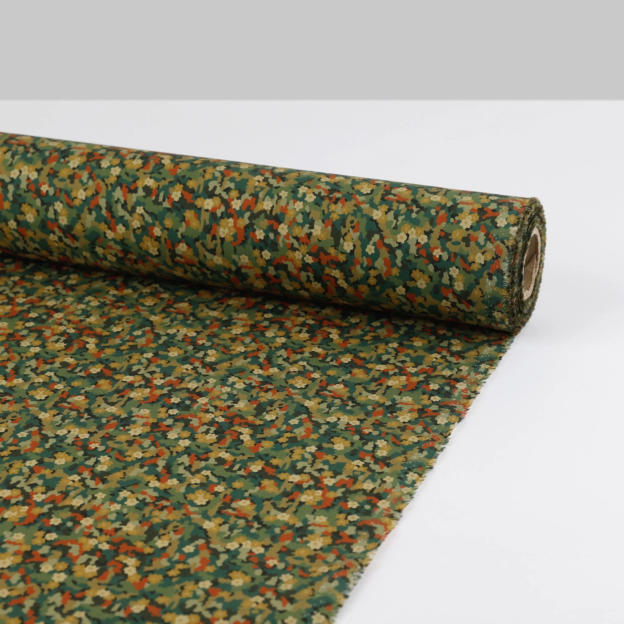 Liberty Piccadilly Poplin - Adam Sapphire/A - Image 3