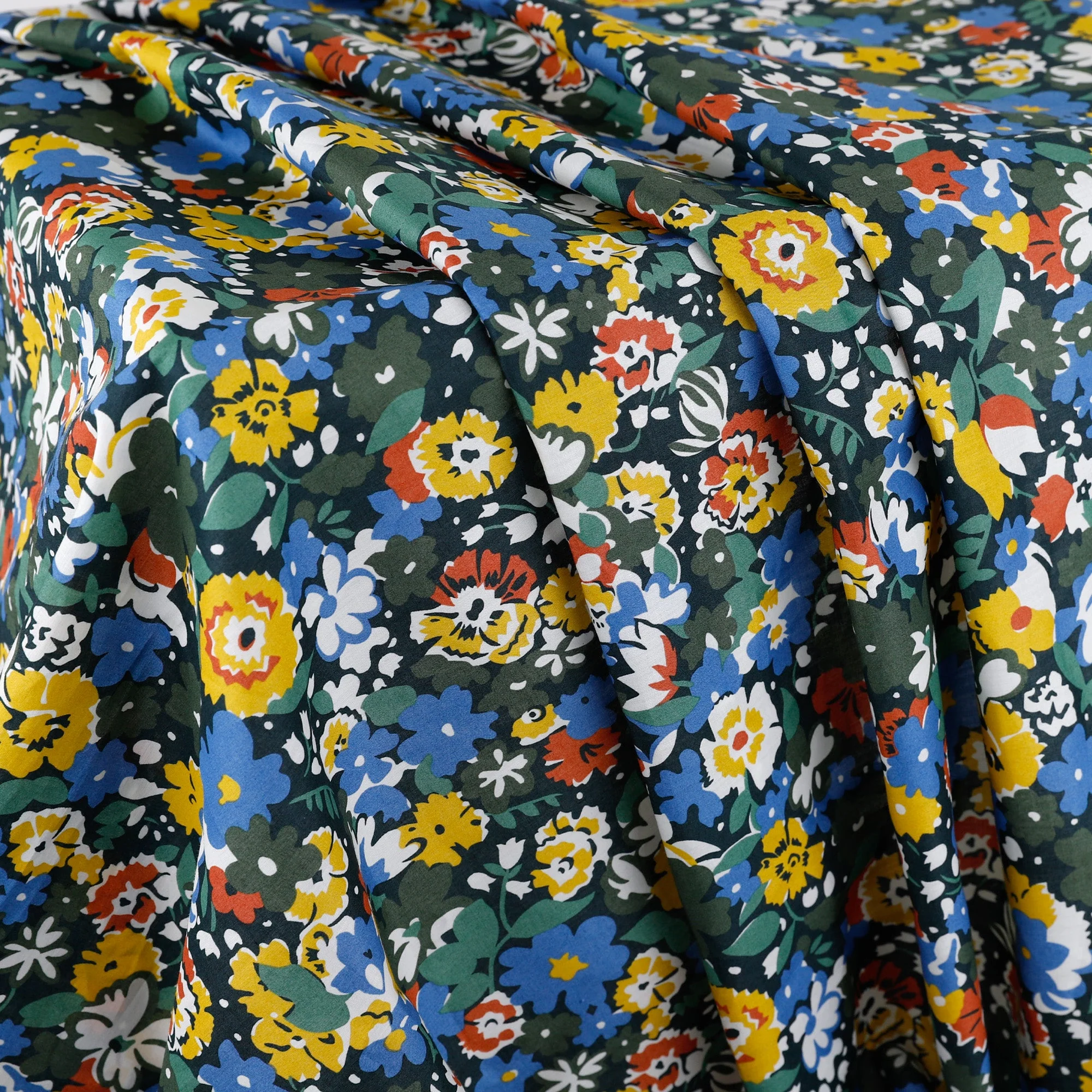 Liberty Tana Lawn - Gloria Lomo/C - Image 2