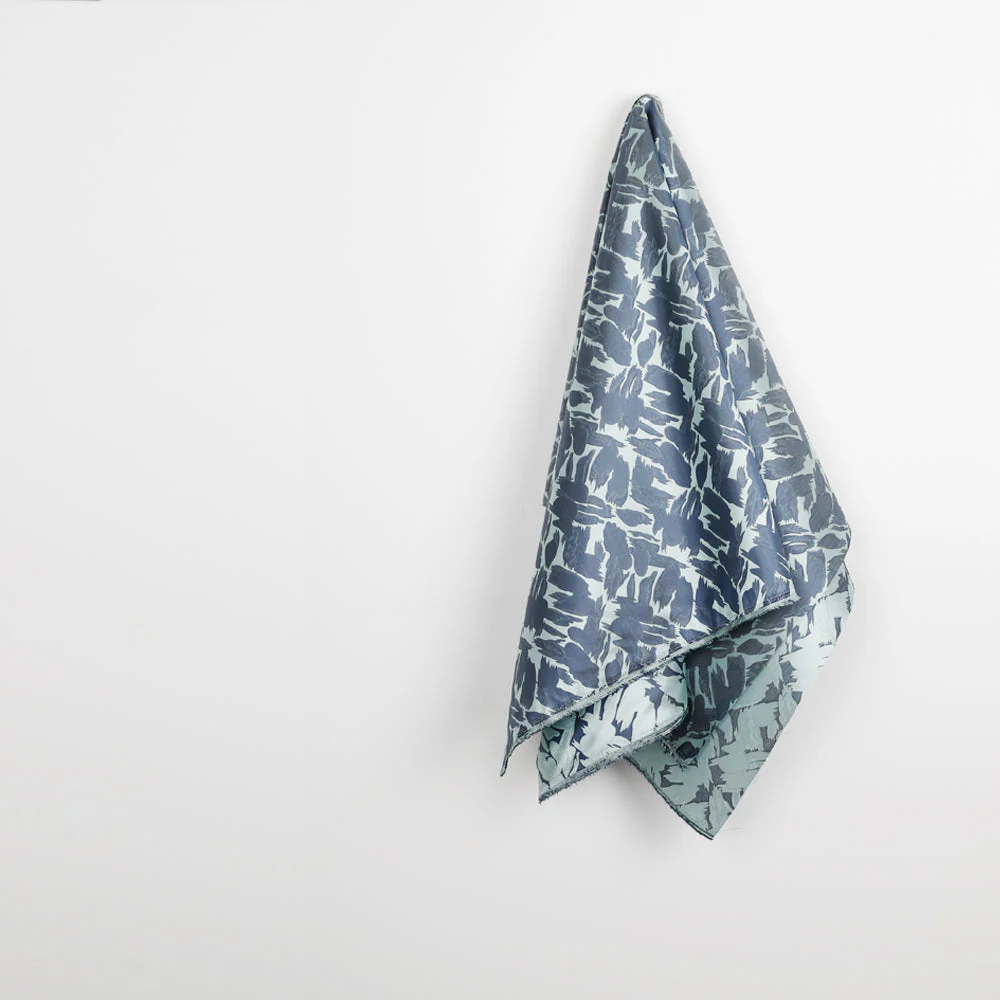 Paintstroke Silk Jacquard - Ocean - Image 2